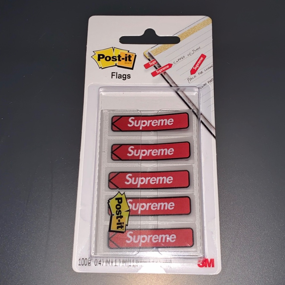 Supreme FW19 Post It Flags